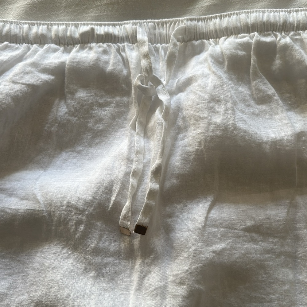 White linen skirt with interior shorts - nwot - Picture 4 of 4